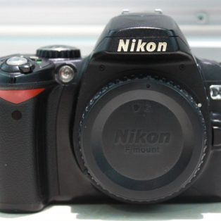 Jual Kamera Nikon D40x Bekas ( Body Only )