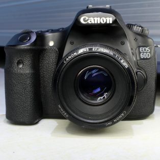 Jual Kamera Canon Eos 60D Second