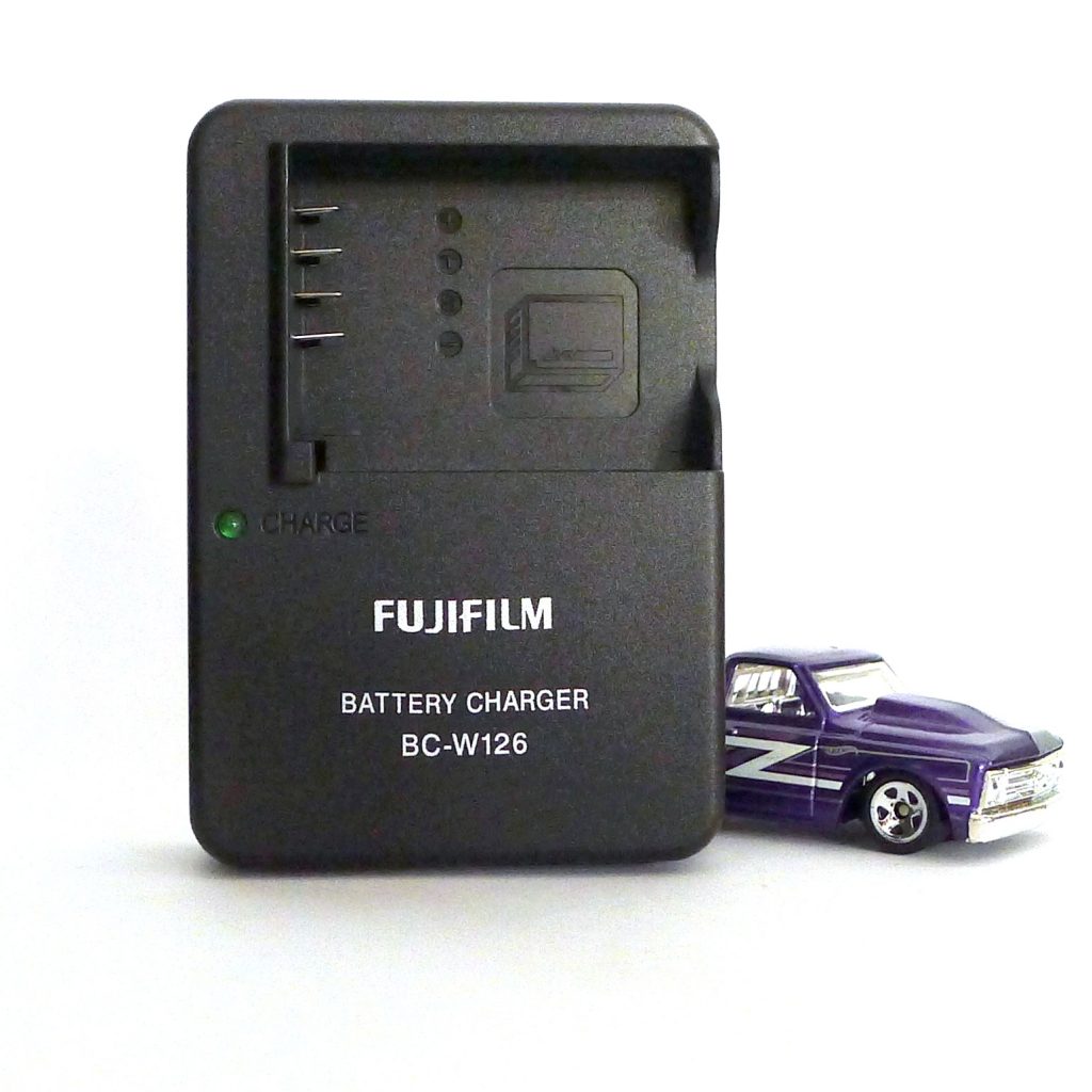 Adaptor Fujifilm BC-W126 Baru