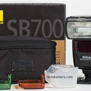 Jual Flash Nikon SB-700 Second